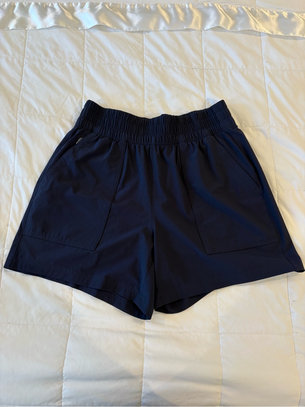 Athleta Wayfind High Rise Navy Blue Shorts